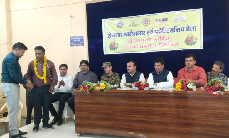 भोपाल-ईपीएफओ-ने-‘युवा-संगम-मेगा-जॉब-फेयर’-आष्टा,-सीहोर-में-दी-सक्रिय-सहभागिता