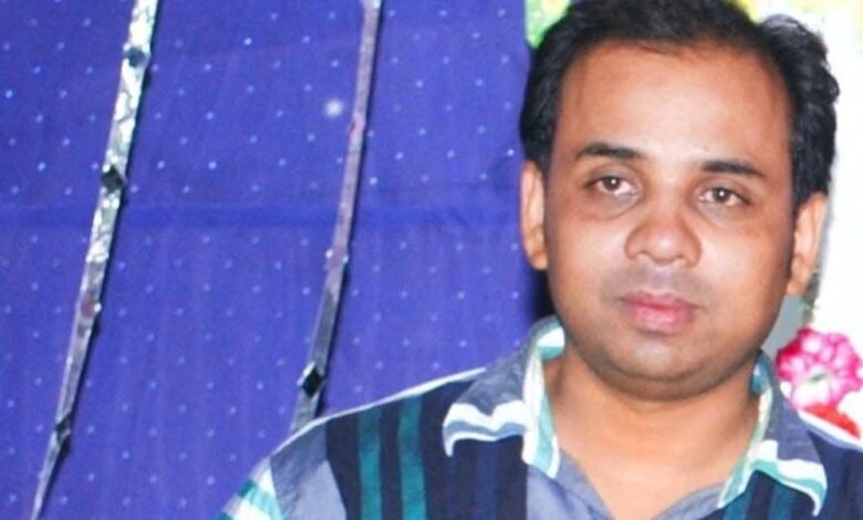 जबलपुर-:-ग्राम-पंचायत-सचिव-रंगे-हाथ-गिरफ्तार,-noc-के-लिए-मांग-रहे-थे-2-लाख-में-50-हजार