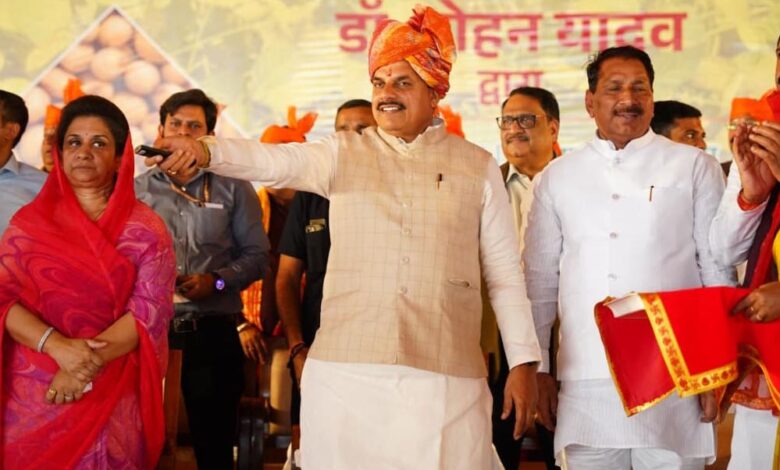 किसानों-के-लिए-सम्मान-और-समृद्धि-का-प्रतीक-बनी-भावान्तर-योजना-:-मुख्यमंत्री-डॉ.-यादव