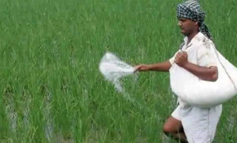 mp-में-किसानों-को-बड़ी-राहत:-अब-घर-घर-पहुंचेगी-खाद,-3-जिलों-में-शुरू-हुई-नई-सुविधा
