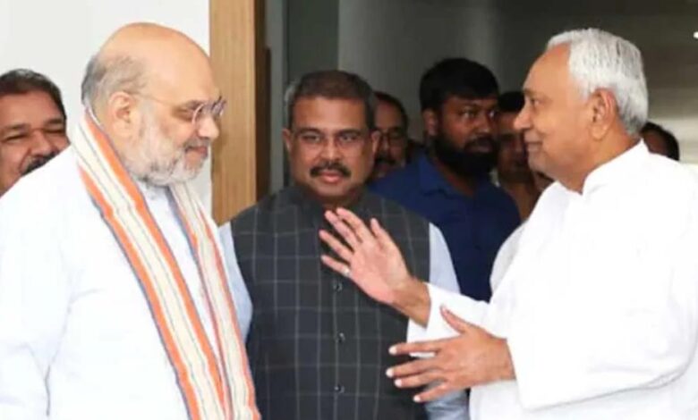 दिल्ली-में-सत्ता-tussle:-विधानसभा-स्पीकर-पद-पर-भाजपा-और-jdu-दोनों-ने-किया-दावा,-ललन-सिंह-संजय-झा-पहुंचे-राजधानी