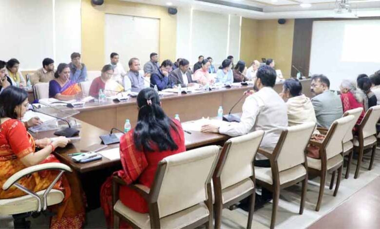 महिला-एवं-बाल-विकास-मंत्री-सुश्री-निर्मला-भूरिया-ने-की-विभागीय-समीक्षा