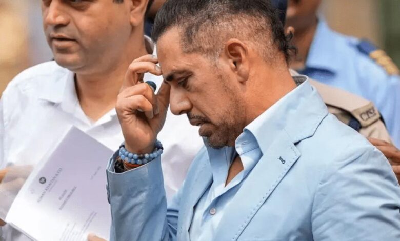 ed-की-बड़ी-कार्रवाई:-रॉबर्ट-वाड्रा-को-पहली-बार-बनाया-आरोपी,-ब्लैक-मनी-केस-में-नई-चार्जशीट-दाखिल