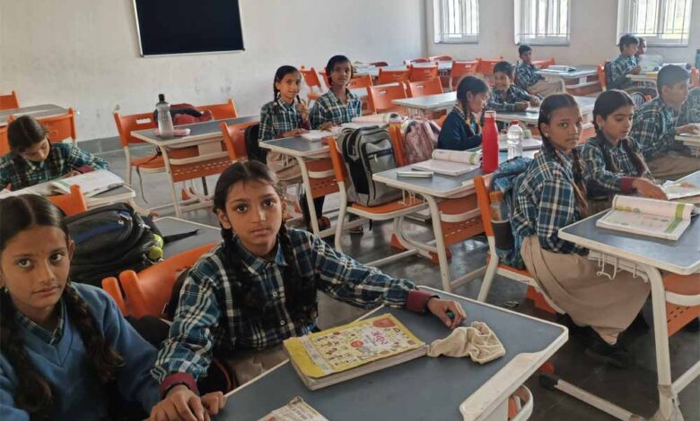 प्रारंभिक-कक्षाओं-का-अर्धवार्षिक-मूल्यांकन-अब-8-दिसंबर-से