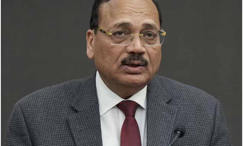 अपने-फैसले-कम-क्यों?-विदेशों-का-हवाला-क्यों-दें—अगले-cji-सूर्यकांत-का-बड़ा-बयान