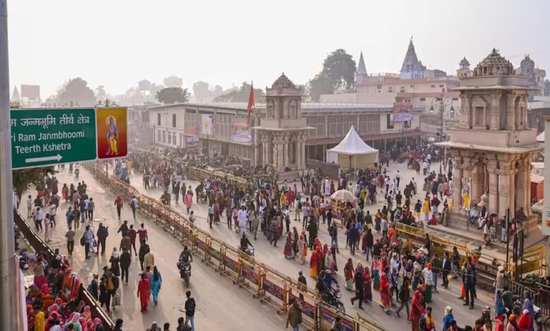 श्रद्धालुओं-की-बढ़ती-आवक-ने-छोटे-व्यवसायियों-की-बदली-किस्मत,-अयोध्या-बनी-समृद्धि-की-नई-पहचान