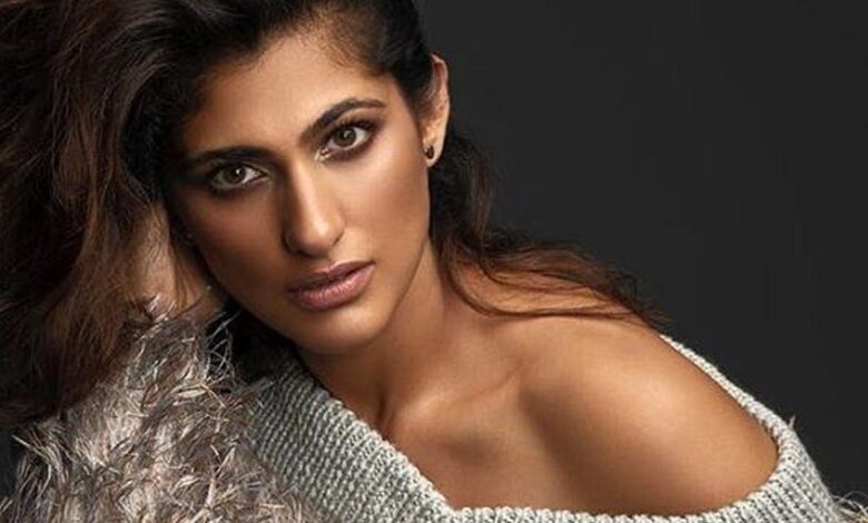 कुब्रा-सैत-12-दिन-की-ब्रह्मपुत्र-यात्रा-पर,-बोलीं—‘प्रकृति-मेरी-आत्मा-को-रीसेट-करती-है’