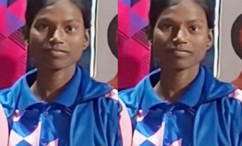 बस्तर-की-बेटी-सुभद्रा-कश्यप-ने-राष्ट्रीय-एकलव्य-स्पोर्ट्स-मीट-में-रचा-इतिहास,-शतरंज-प्रतियोगिता-में-बनी-स्वर्ण-पदक-विजेता