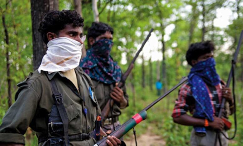 नक्सल-मोर्चा:-रोहिणी-और-धनुष-बिना-हथियार-खैरागढ़-में-करेंगे-सरेंडर