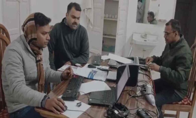 सिंगरौली:-नायब-तहसीलदार-रिश्वत-लेते-रंगे-हाथों-पकड़ा,-राजस्व-निरीक्षक-पर-भी-शिकंजा