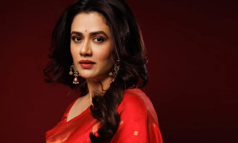 नेशनल-क्रश-गिरिजा-ओक-को-यूजर्स-ने-भेजे-अश्लील-मैसेज,-एक्ट्रेस-बोलीं-ये-अजीब-है