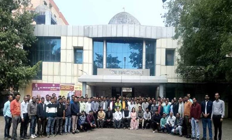 बाघ-एवं-वन्य-प्राणियों-के-आंकड़े-एकत्रित-करने-हुई-प्रशिक्षण-कार्यशाला