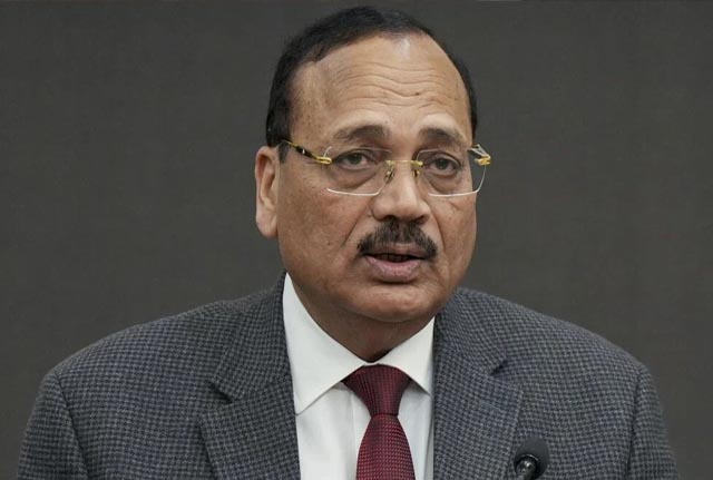 netflix–youtube-के-18+-कंटेंट-पर-आधार-वेरिफिकेशन-की-सलाह,-cji-सूर्यकांत-का-बड़ा-सुझाव—क्या-सरकार-मानेगी?