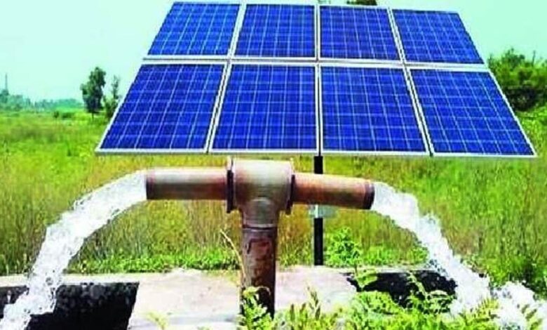 बरेली-के-किसानों-पर-मेहरबान-योगी-सरकार,-भारी-छूट-पर-मिलेंगे-1002-सोलर-पंप