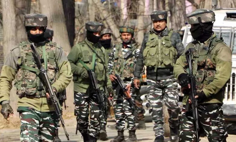 बसंतगढ़-में-आतंकियों-की-हलचल!-ग्रामीण-ने-खाना-मांगने-आए-दहशतगर्दों-की-दी-सूचना,-जंगलों-में-सर्च-ऑपरेशन-तेज