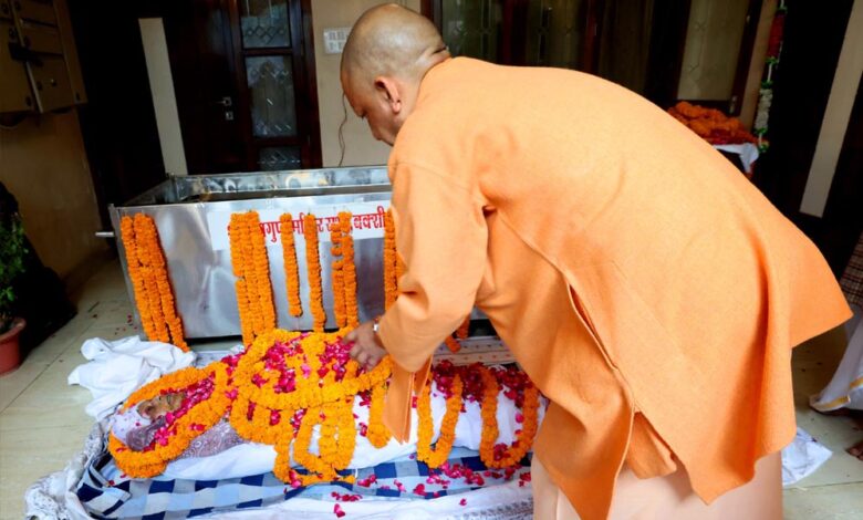 महाराणा-प्रताप-शिक्षा-परिषद-से-जुड़े-शैक्षणिक-संस्थानों-के-विद्यार्थियों-ने-निकाली-शोभायात्रा