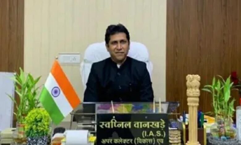 दतिया-में-कलेक्टर-का-निर्णय:-महापुरुषों-व-संतों-की-प्रतिमाओं-के-सामने-पोस्टर-बैनर-लगाने-पर-रोक,-उल्लंघन-पर-होगी-कार्रवाई