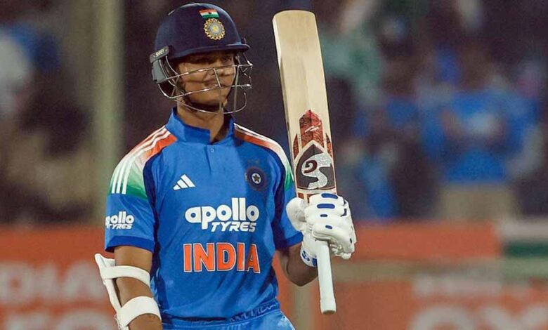 वाइजैग-में-जायसवाल-का-जलवा:-वनडे-करियर-में-जोड़ा-एक-और-सुनहरा-अध्याय