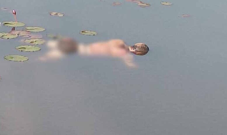 बांध-में-युवक-की-शवावस्था:-शरीर-पर-बंधा-पत्थर,-इलाके-में-मची-सनसनी