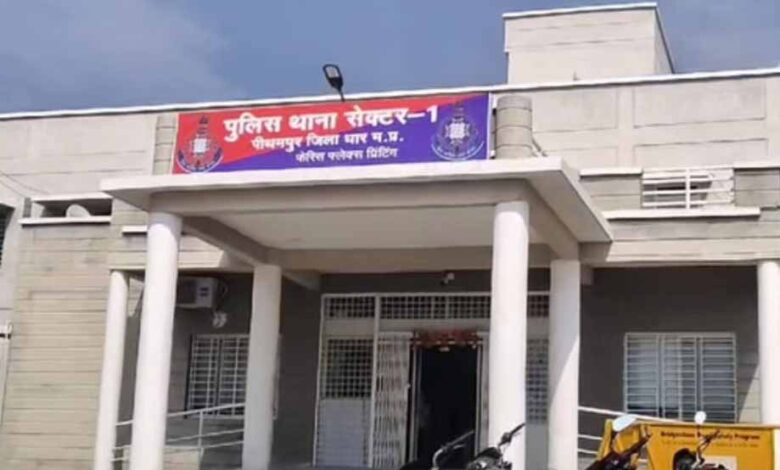 पीथमपुर-से-अपहृत-8-साल-की-बच्ची-बरामद,-800-cctv-फुटेज-से-मुंबई-तक-पहुंची-पुलिस