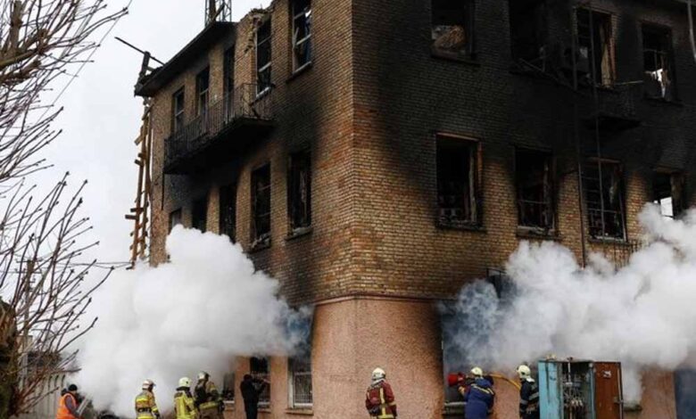 रूस-का-यूक्रेन-पर-सबसे-बड़ा-हवाई-हमला,-चूक-में-अपने-ही-शहर-पर-गिराया-1000-किलो-का-बम!