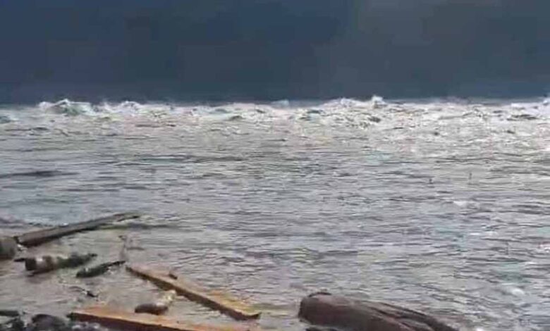 चिनाब-में-तूफानी-उफान-से-हड़कंप,-बढ़ा-जलस्तर,-प्रशासन-अलर्ट-मोड-पर