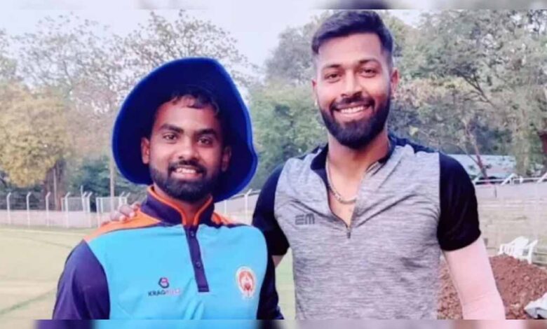 डेब्यू-t20-में-धमाका:-अमित-पासी-ने-44-गेंदों-में-जड़ा-शतक,-बनाया-विश्व-रिकॉर्ड