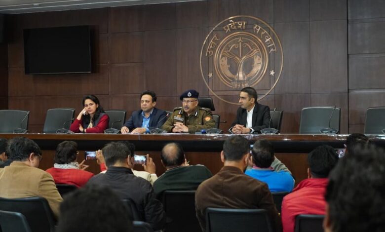 कोडीन-युक्त-कफ-सिरप-मामले-पर-मुख्यमंत्री-योगी-आदित्यनाथ-की-‘जीरो-टॉलरेंस-की-नीति