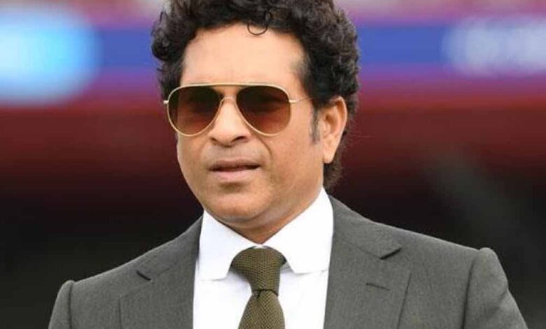 तेंदुलकर-ने-गुरशरण-को-किया-याद,-हाथ-में-फ्रैक्चर-के-बावजूद-मैदान-में-आए-ताकि-शतक-पूरा-कर-सकूं