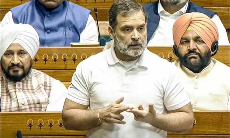 खादी हमारी आत्मा है, इसे कोई मिटा नहीं सकता: राहुल गांधी