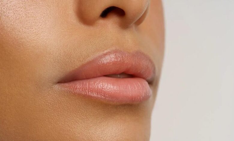 होंठों-से-जानें-शरीर-की-छिपी-बीमारियां,-क्या-आप-पहचान-रहे-हैं-इन-अहम-संकेतों-को?”