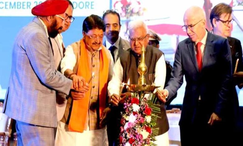 चिकित्सक-भगवान-का-दूसरा-रूप-होता-है-:-राज्यपाल-मंगुभाई-पटेल