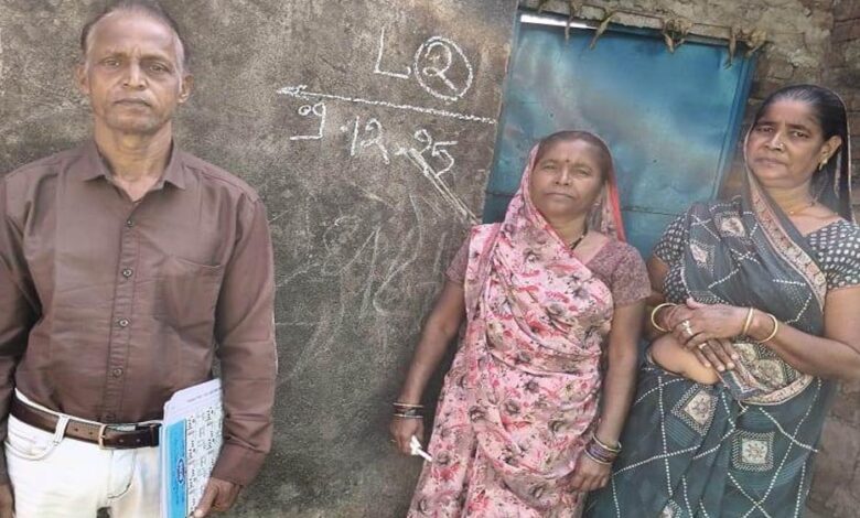 एमसीबी-:-सघन-कुष्ठ-खोज-अभियान-–-घर-घर-पहुंच-रही-स्वास्थ्य-विभाग-की-टीम