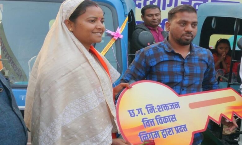 रायपुर-:-दिव्यांगजन-स्वावलंबन-को-नई-दिशा-:-शासन-की-संवेदनशील-पहल-से-चंदन-निलहर-बने-आत्मनिर्भर