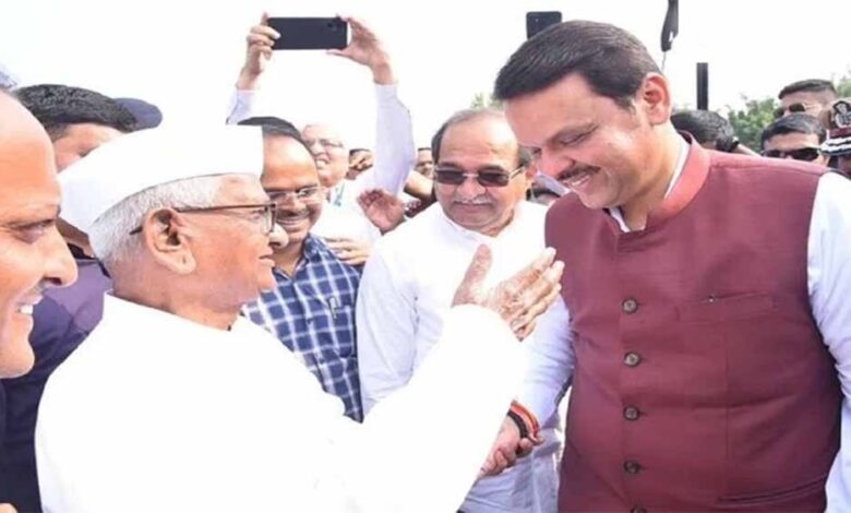 अन्ना-हजारे-की-चेतावनी-का-असर?-महाराष्ट्र-सरकार-ने-तुरंत-लिया-बड़ा-फैसला,-विधानसभा-से-मिली-हरी-झंडी