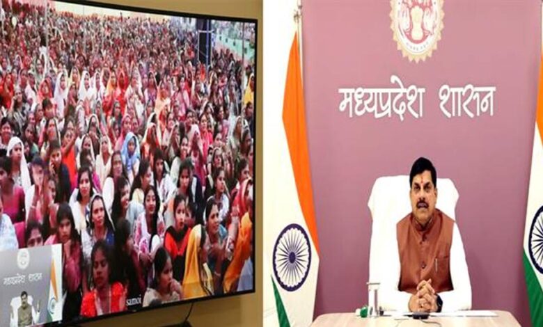 झाबुआ-निमाड़-में-आज-बरस-रहा-है-आनंद-:-मुख्यमंत्री-डॉ.-यादव