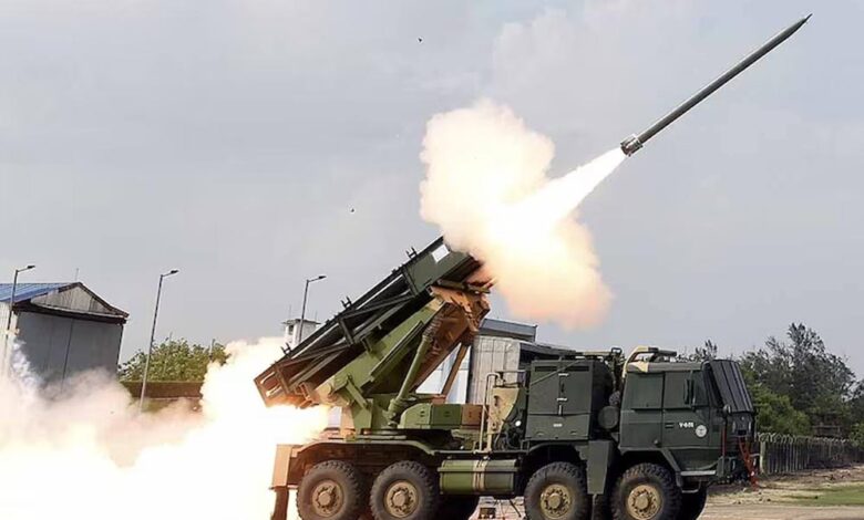 अब-पाकिस्तान-के-पास-होगा-300-km-रेंज-वाला-पिनाका-मिसाइल!