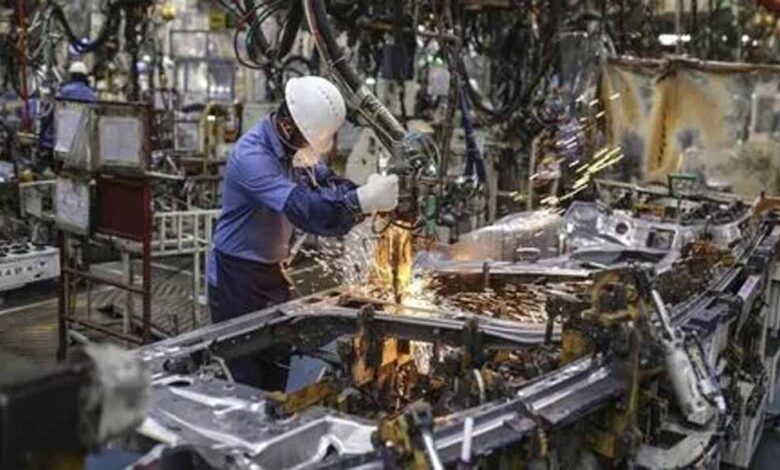 प्रदेश-की-आर्थिक-समृद्ध‍ि-में-मैन्युफैक्चरिंग-सेक्टर-की-बढ़ी-भूमिका