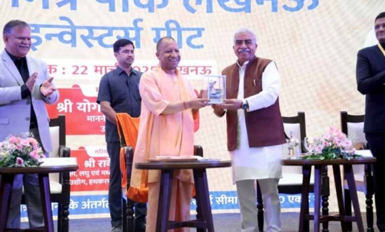 लखनऊ-हरदोई सीमा पर बन रहे पीएम मित्र वस्त्र एवं परिधान पार्क को मिल रही रफ्तार