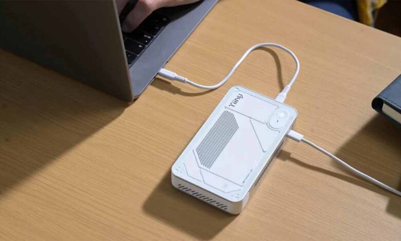 हथेली-में-डेटा-सेंटर!-दुनिया-का-सबसे-छोटा-ai-सुपरकंप्यूटर-बना-गिनीज-वर्ल्ड-रिकॉर्ड-होल्डर