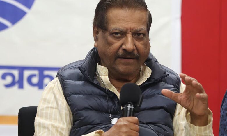 पूर्व-सीएम-पृथ्वीराज-चव्हाण-का-विवादित-बयान,-ऑपरेशन-सिंदूर-पर-बहस-के-पहले-ही-दिन-हम-बुरी-तरह-हार-गए-थे