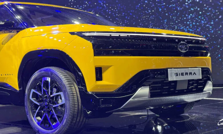 नई-tata-sierra-ने-तोड़ा-रिकॉर्ड,-पहले-दिन-ही-बुकिंग-70,000-पार