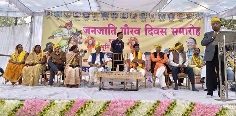 मंत्री-राम-विचार-नेताम-ने-शहीद-वीर-नारायण-सिंह-की-प्रतिमा-स्थापना-हेतु-किया-भूमिपूजन