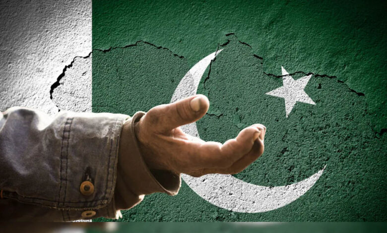 शहबाज-शरीफ-की-अंतरराष्ट्रीय-बेइज्जती:-सऊदी-ने-50-हजार-से-ज्यादा-पाकिस्तानी-भिखारियों-को-निकाला