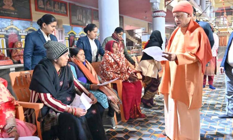 विदेश-भेजने-के-नाम-पर-धोखाधड़ी-करने-वालों-पर-हो-सख्त-कार्रवाई-:-मुख्यमंत्री