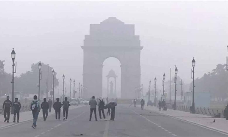 दिल्ली-में-सर्दी–कोहरे-के-साथ-बढ़ा-प्रदूषण-का-कहर,-imd-ने-जारी-किया-येलो-अलर्ट