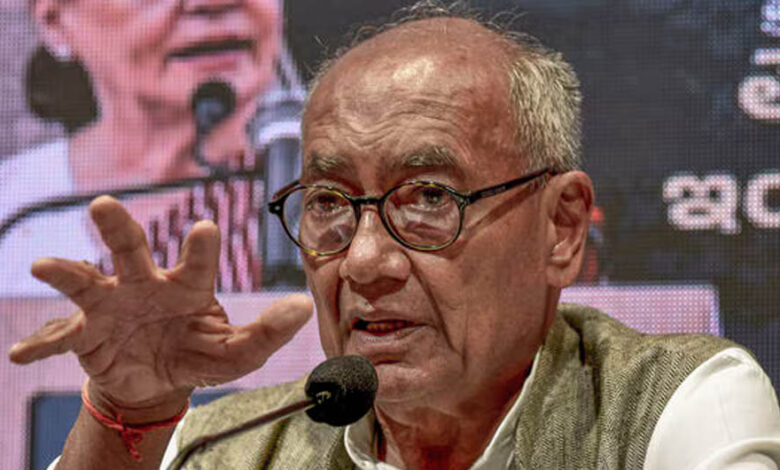 दिग्विजय-सिंह-का-बयान:-बांग्लादेश-में-हिंदुओं-पर-हमले-भारत-में-अल्पसंख्यकों-पर-कार्रवाई-का-रिएक्शन