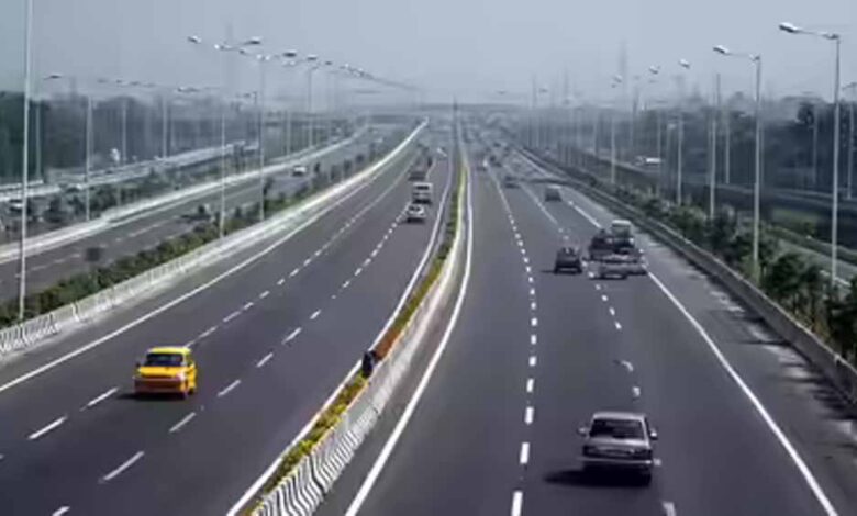 गोरखपुर-से-पानीपत-तक-दौड़ेगा-विकास-का-एक्सप्रेसवे,-747-km-की-सड़क-बदलेगी-100+-गांवों-की-तक़दीर