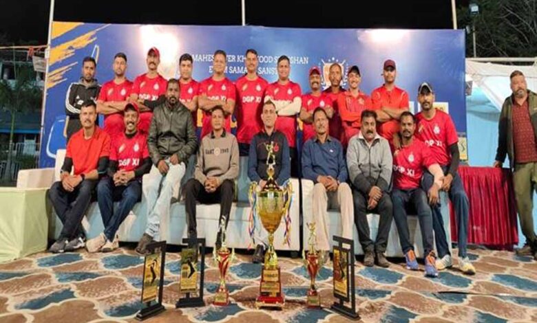 डीजीपी-11-बना-चैलेंजर-ट्रॉफी-विजेता:-18-वींचैलेंजर-ट्रॉफी-क्रिकेट-प्रतियोगिता-का-खिताब-डीजीपी-11-के-नाम