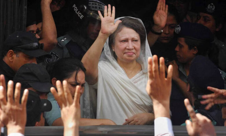 बांग्लादेश-की-पूर्व-प्रधानमंत्री-खालिदा-जिया-का-निधन,-80-वर्ष-की-आयु-में-हुई-अंतिम-यात्रा